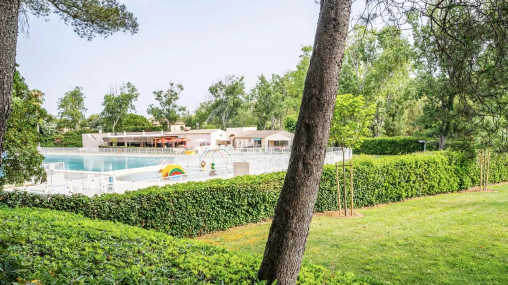 Nice 31M With Loggia Residence With Pool! Six-Fours-les-Plages Apartment